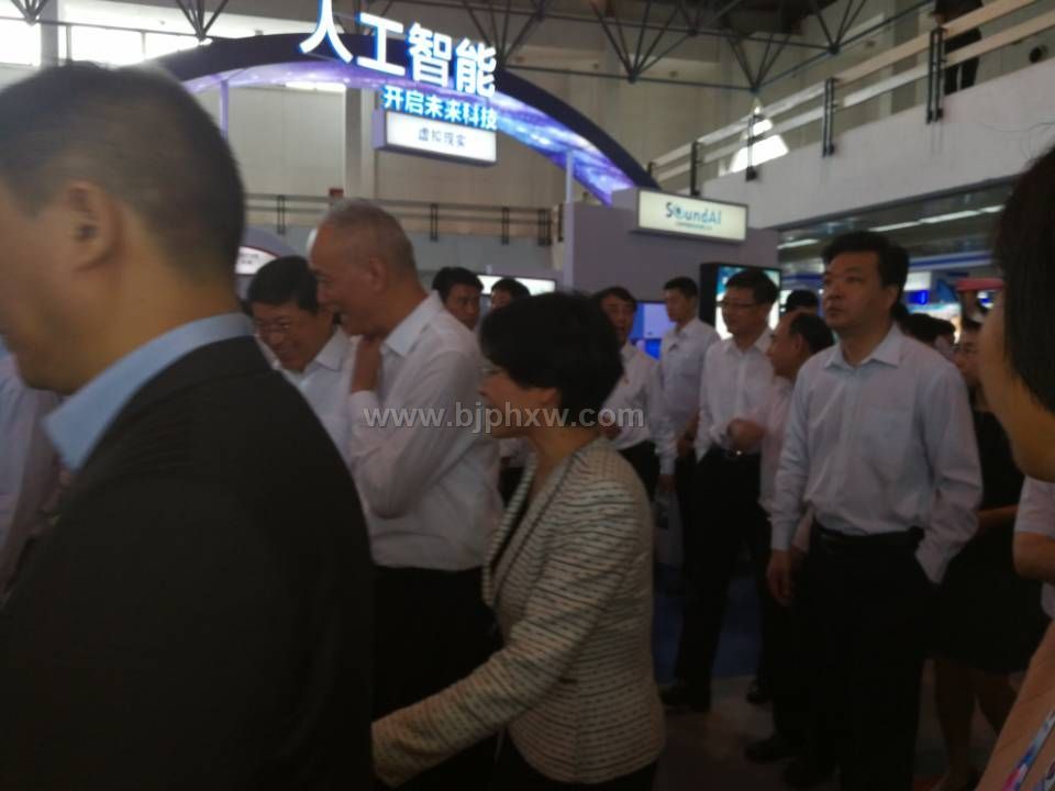 2018�й����ʽ����豸�Ƽ�չ������������Ʒ����